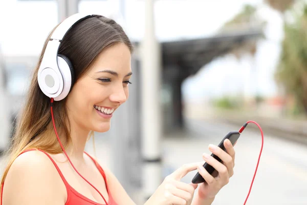 Phambili Nge War MP3 Download Empower Your Spirit with Inspiring Anthems